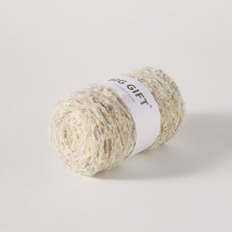 Artisan wool blend for crochet in a soft cream color yarn skein ideal for accessories